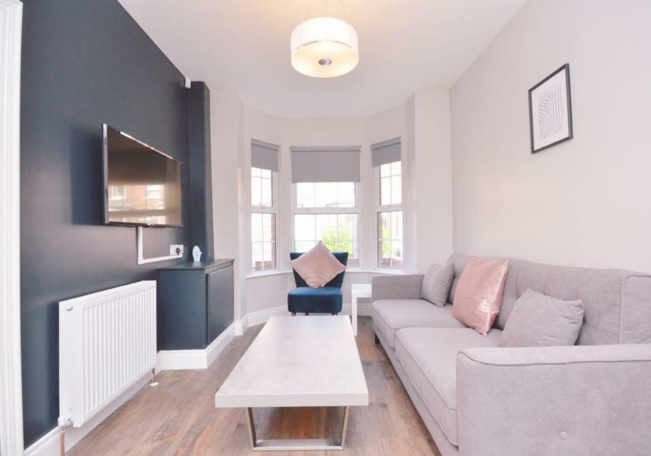 Queens Quarter Townhouse 1 Belfast Exterior photo